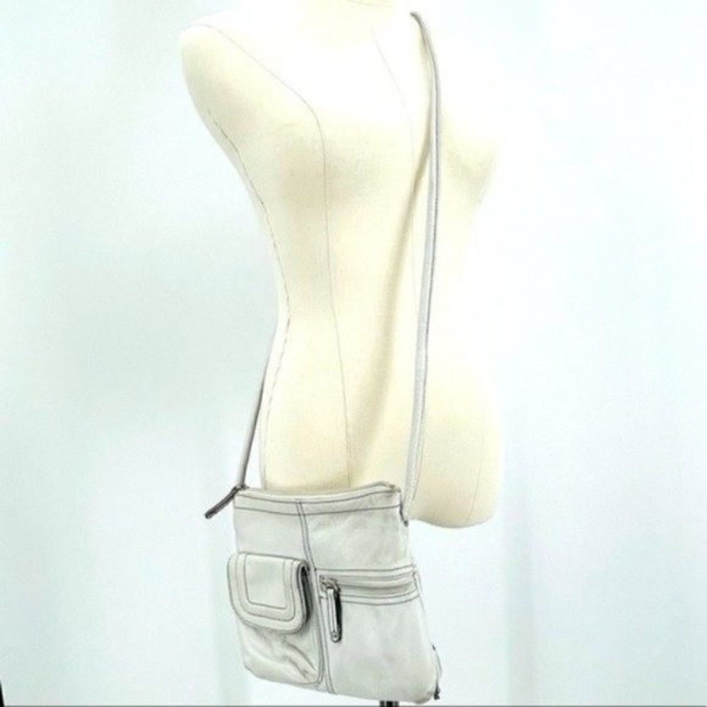 Tignanello bone leather squared cross body purse BoxU